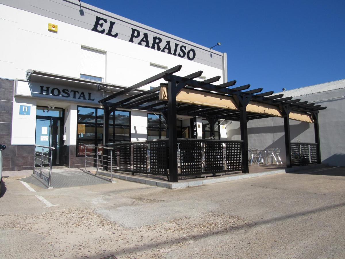 Hostal Restaurante El Paraiso Don Benito Esterno foto